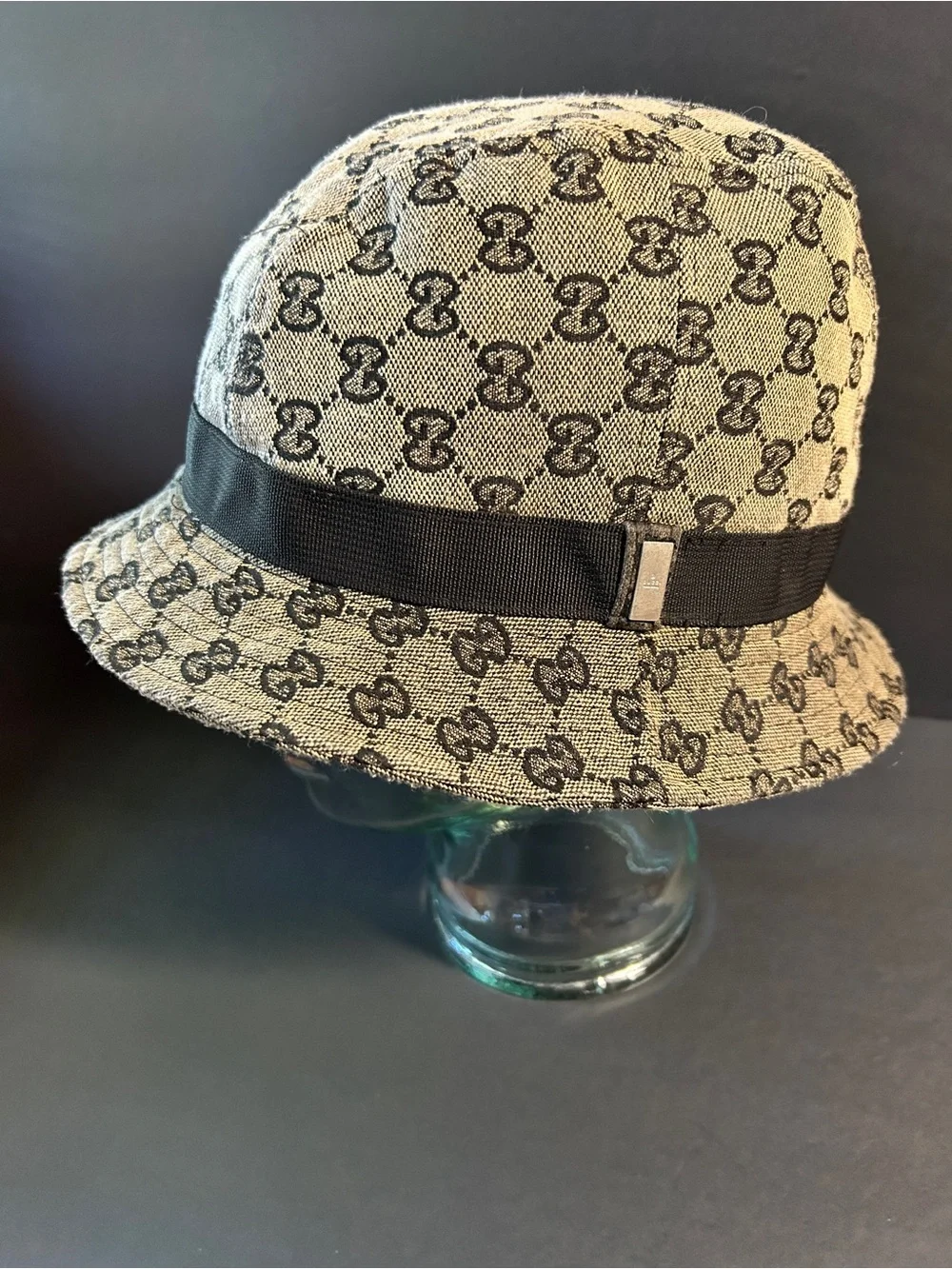 Authentic Gucci Bucket Hat - Men - Size L - Great Condition